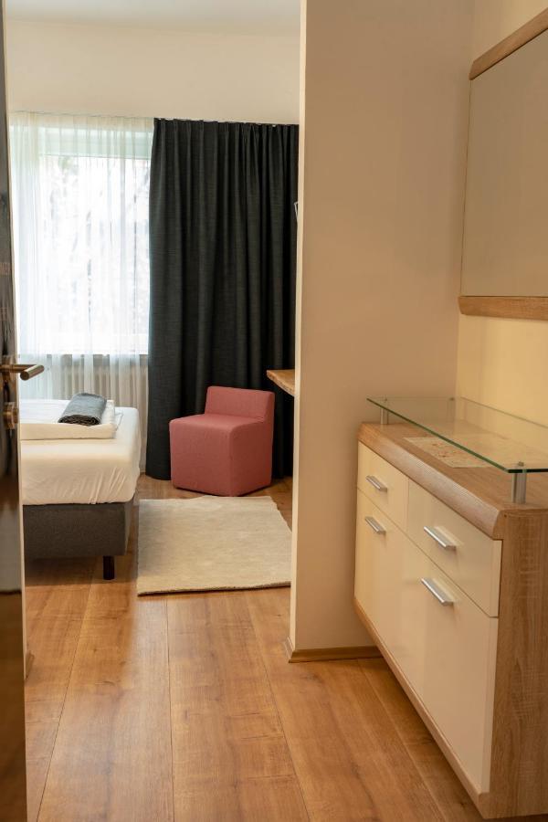 Gaestehaus Mosshammer Graz Bagian luar foto