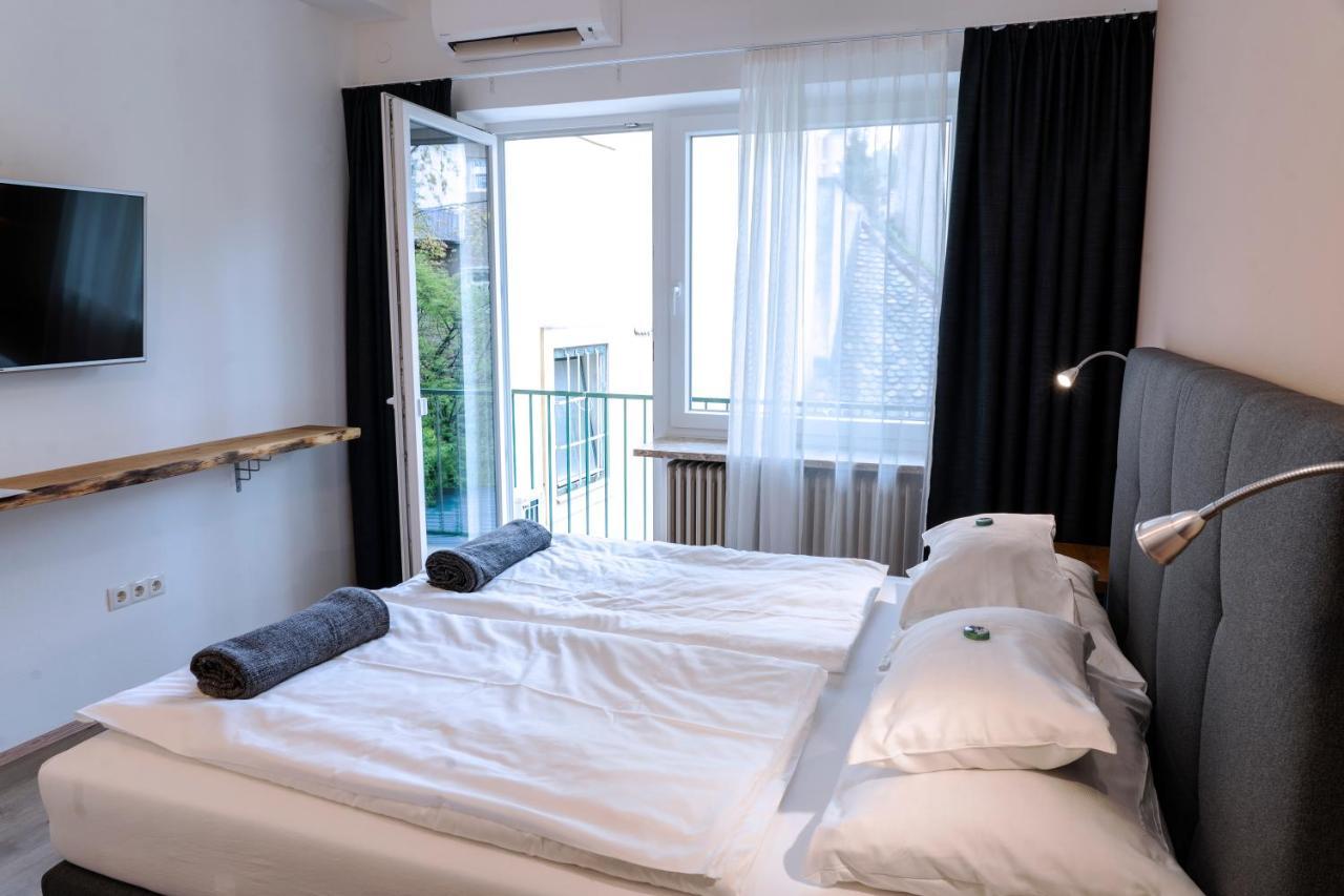 Gaestehaus Mosshammer Graz Bagian luar foto